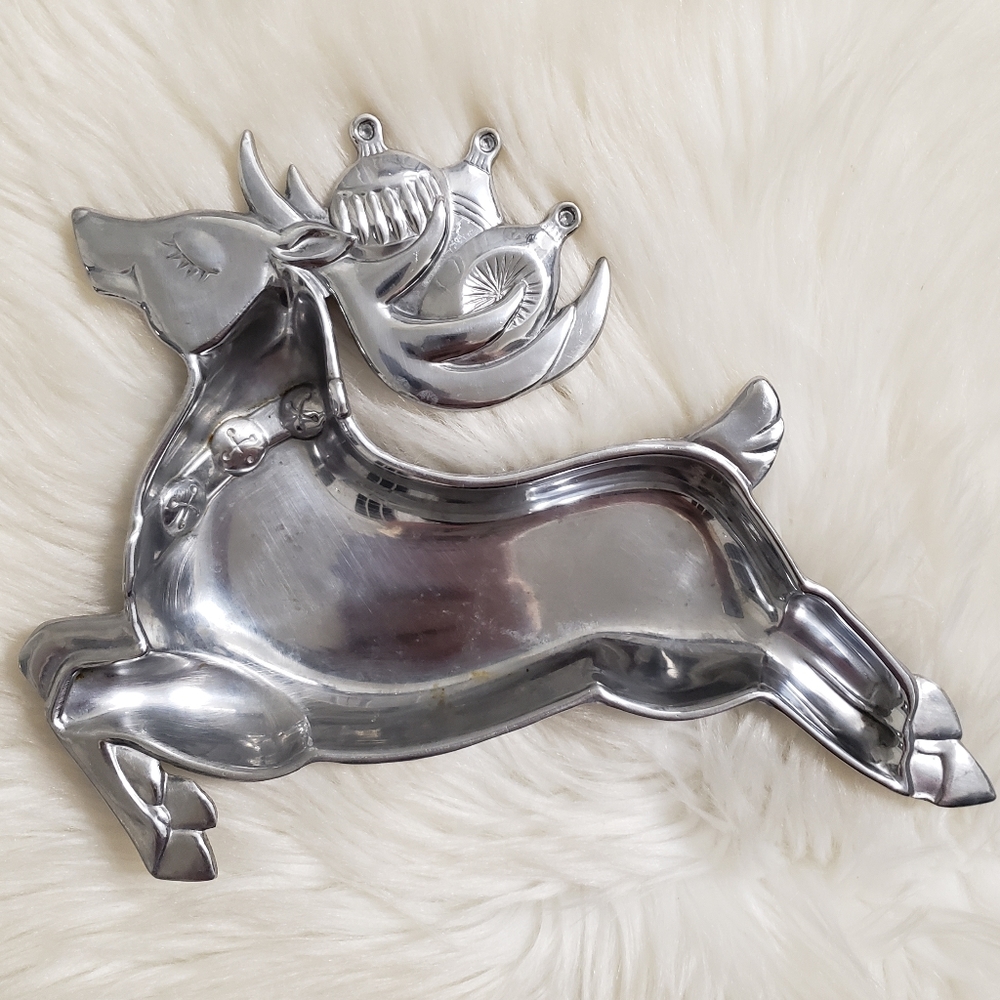 Vintage Lenox Yuletide Metal Reindeer Servewear Tray - Picture 2 of 12